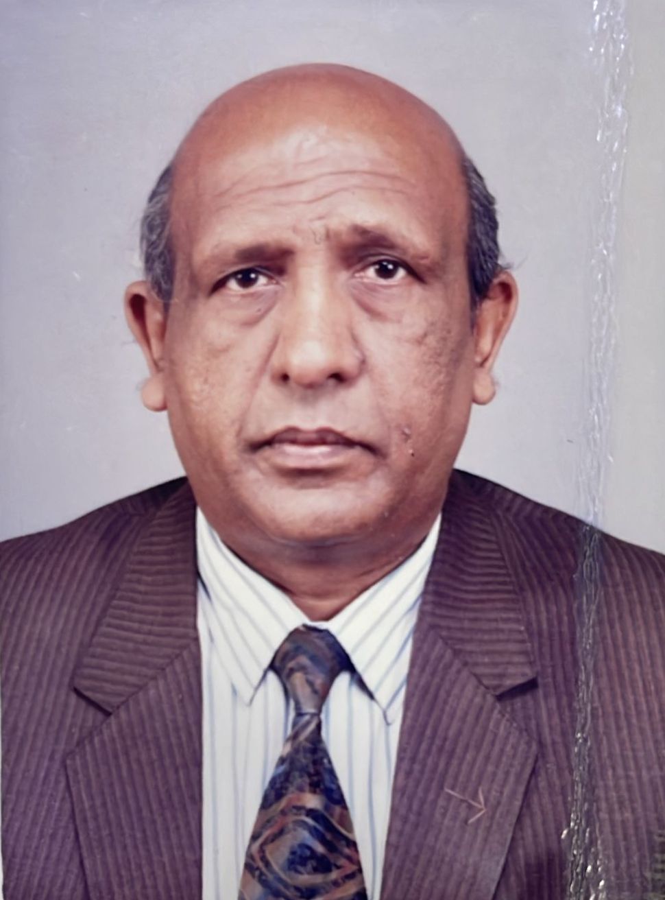 Dr. Hari Om